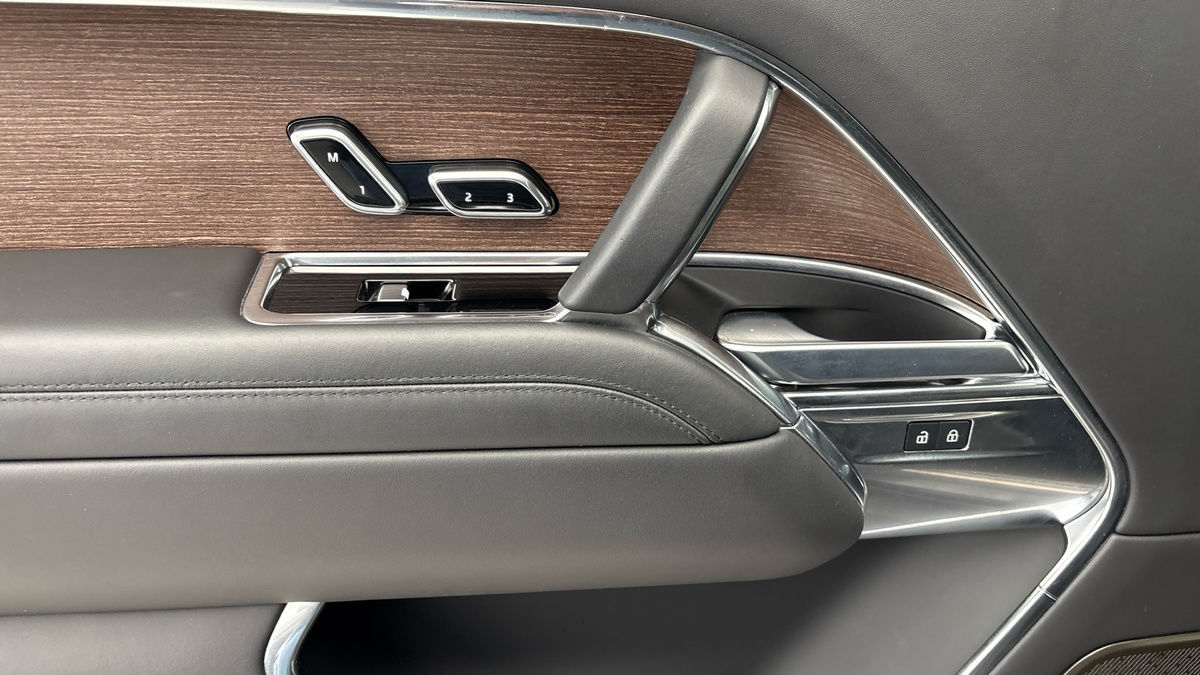 Land Rover Range Rover Image 19