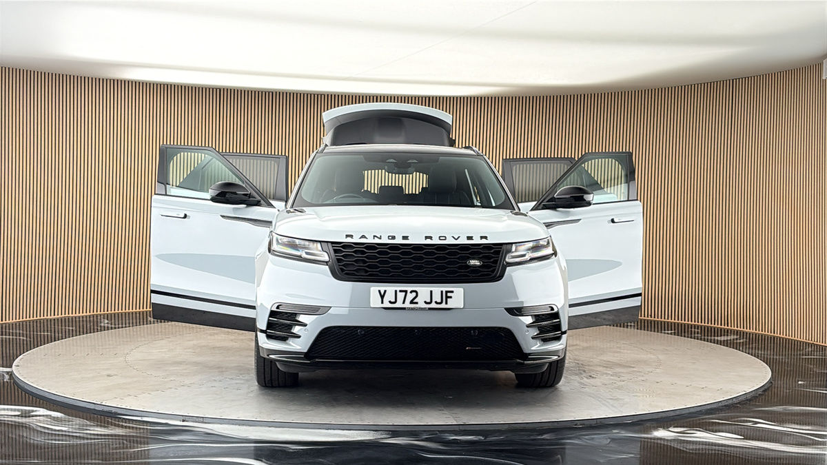 More views of Land Rover Range Rover Velar