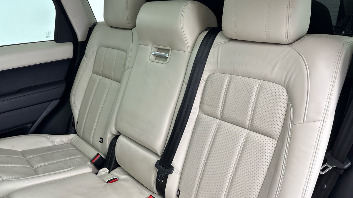 Land Rover Range Rover Sport Image 8