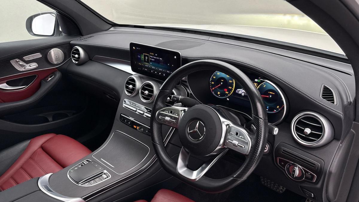 Mercedes-Benz GLC Image 5