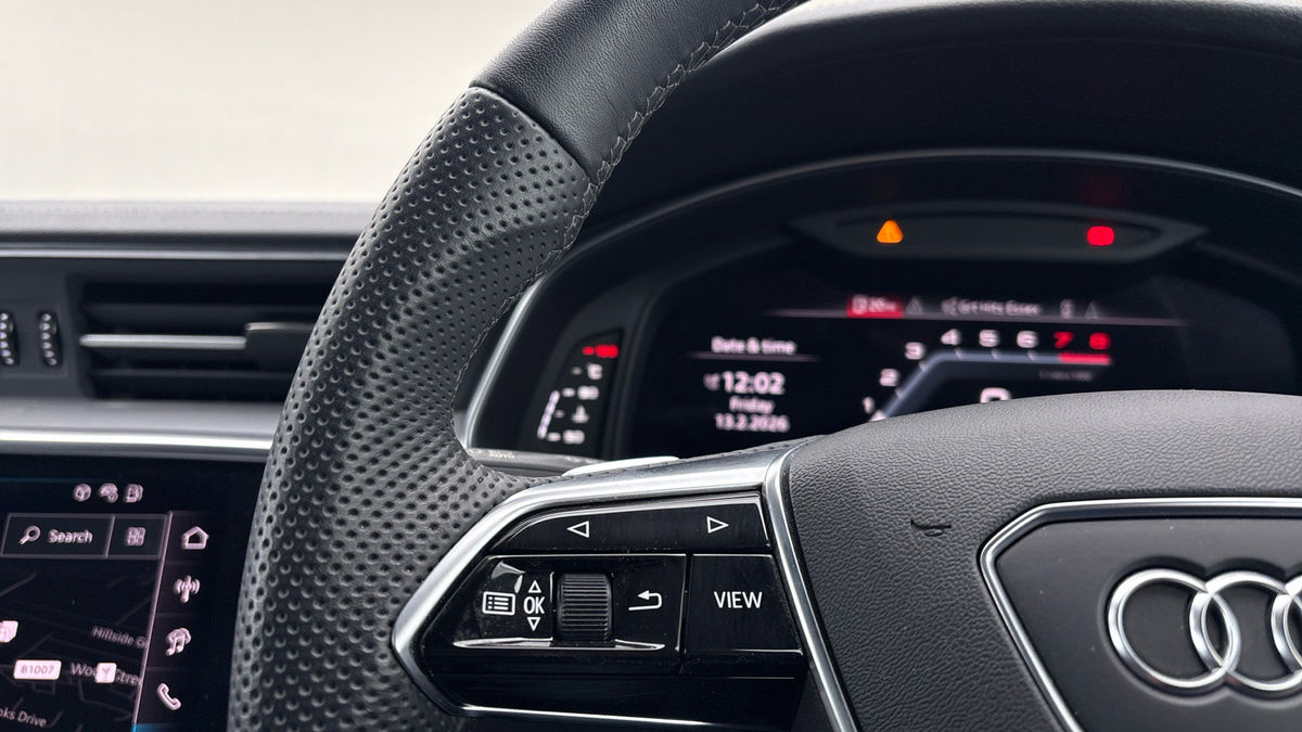 Audi A6 Saloon Image 13