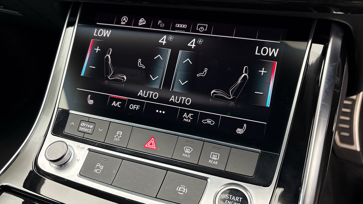 Audi Q7 Image 25