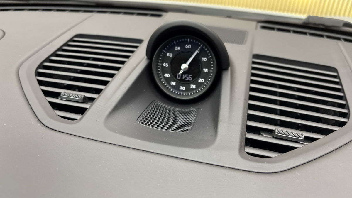 Porsche 911 Image 9