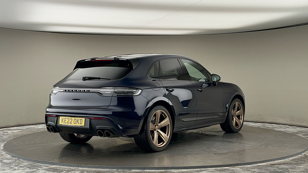 More views of Porsche Macan