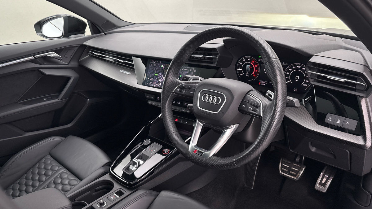 Audi RS3 Image 5
