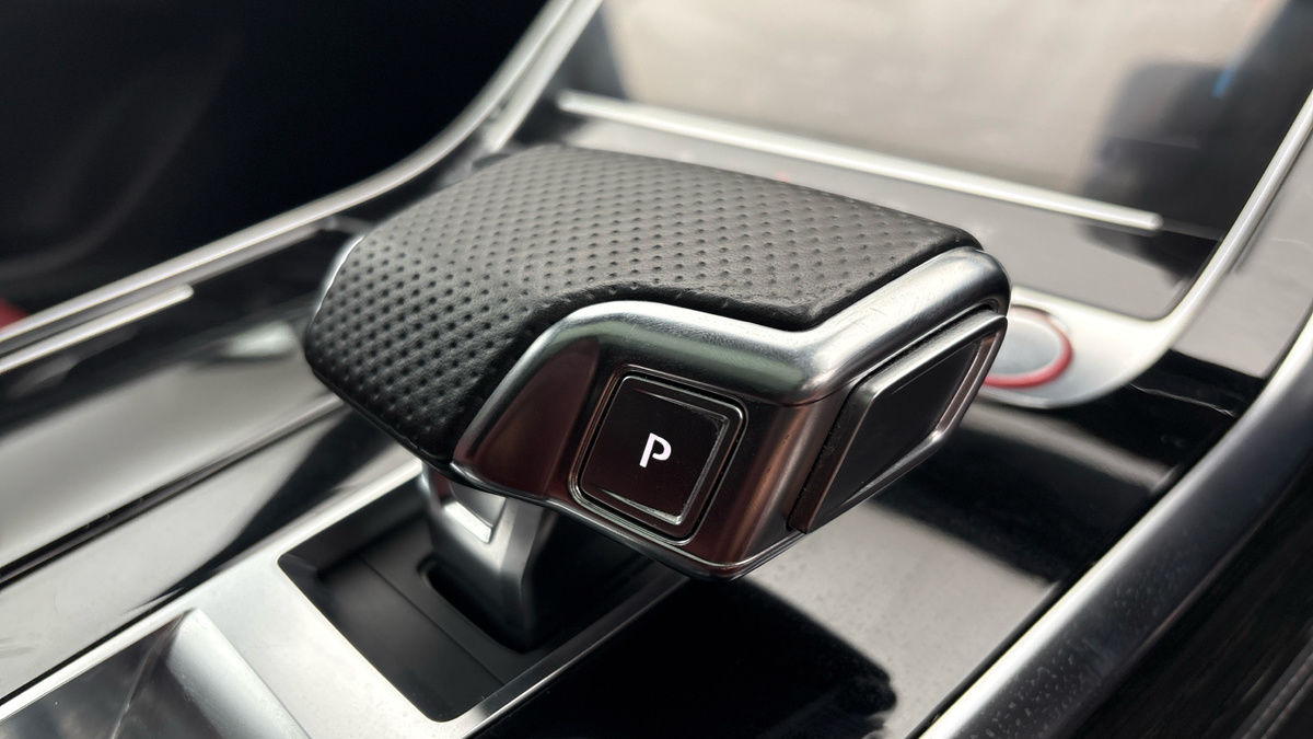 Audi SQ8 Image 27