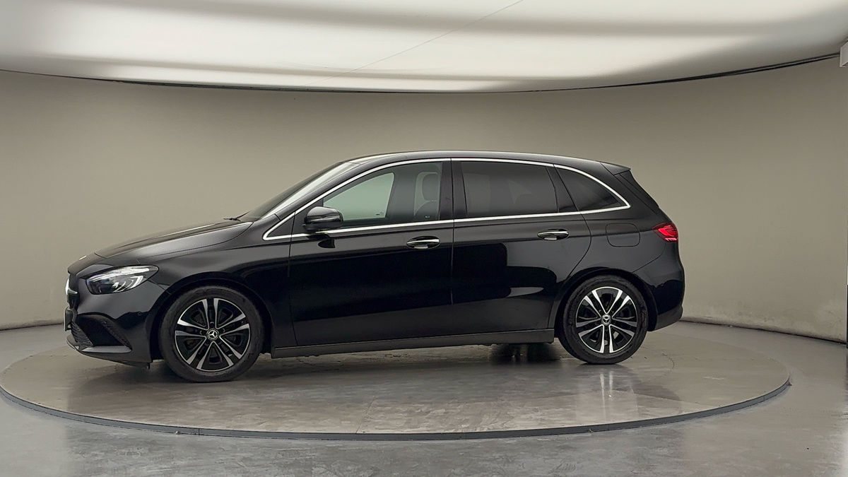 More views of Mercedes-Benz B Class