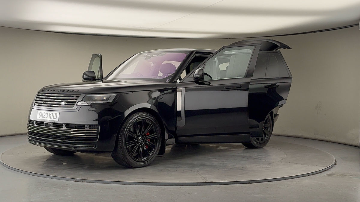 More views of Land Rover Range Rover