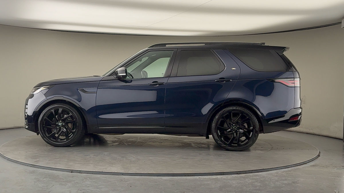 More views of Land Rover Discovery