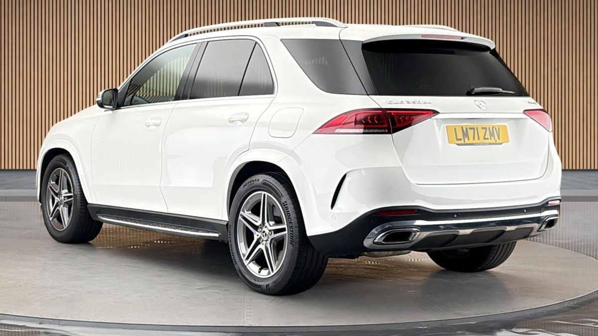 Mercedes-Benz GLE Image 2