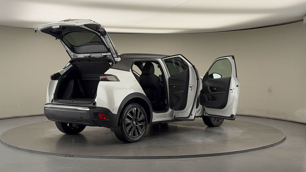 More views of Peugeot E-2008