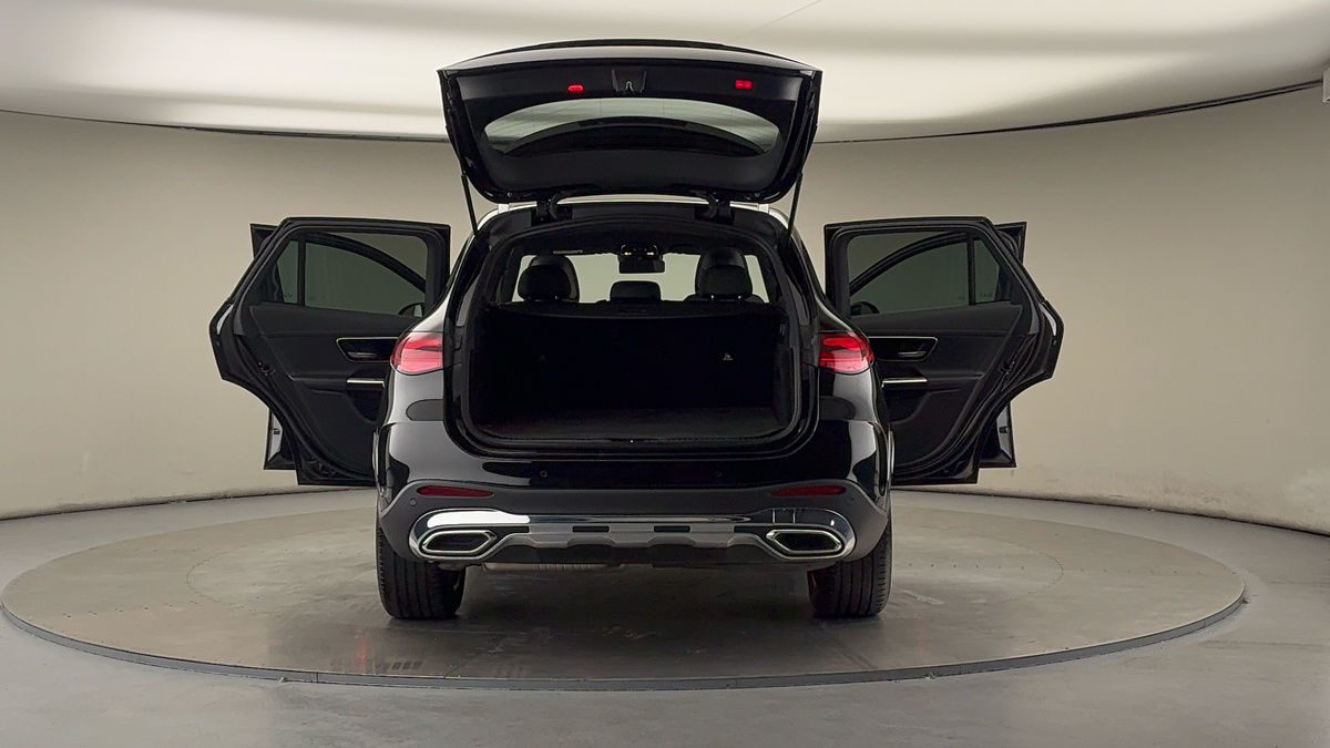 More views of Mercedes-Benz GLC