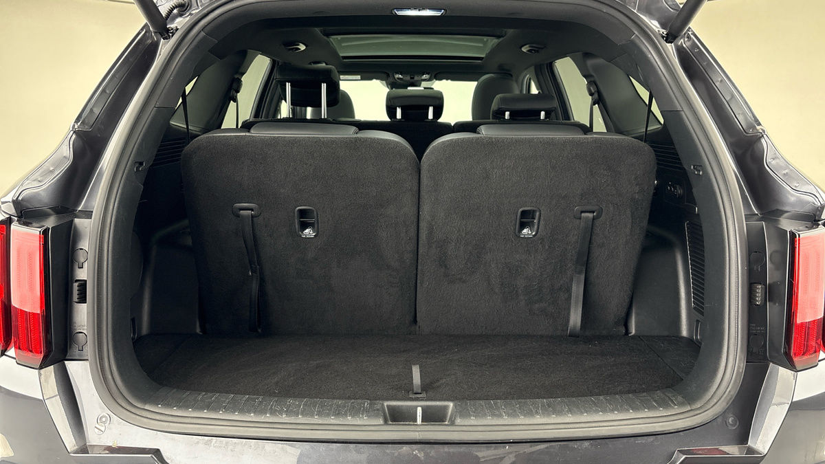 Kia Sorento Image 11