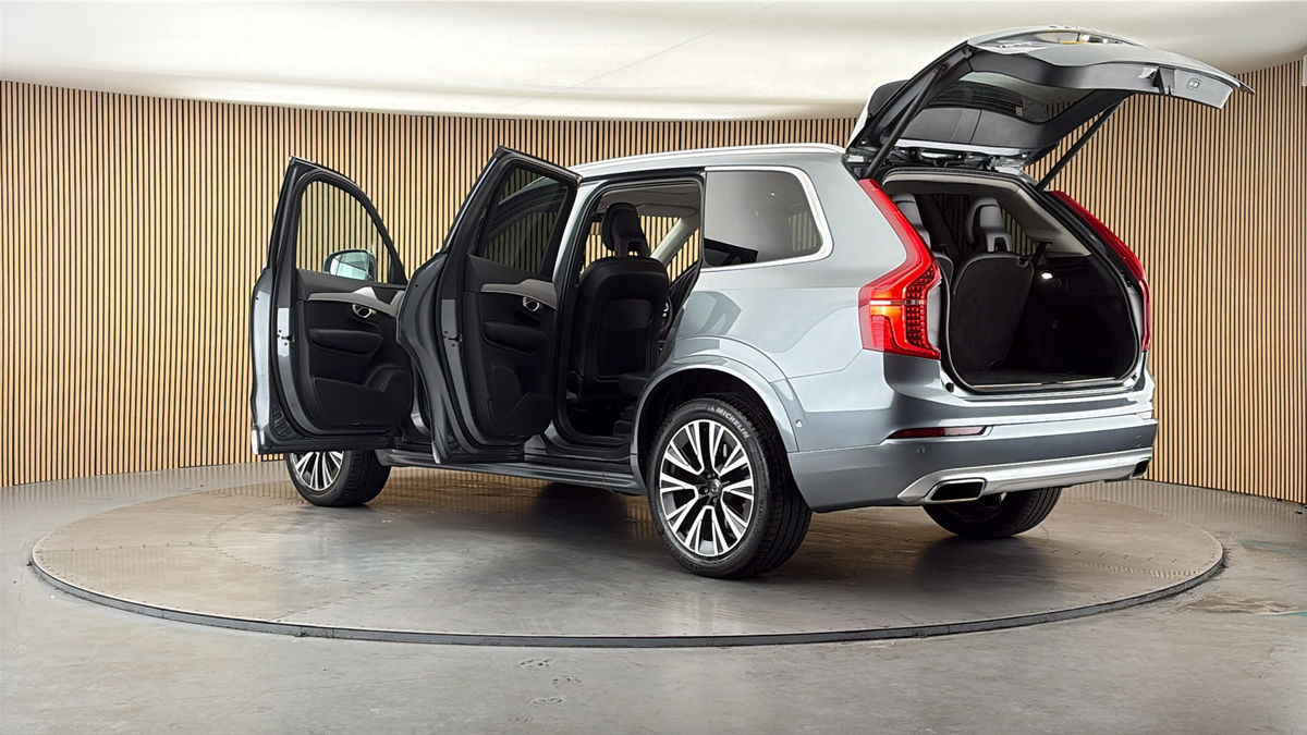 More views of Volvo XC90