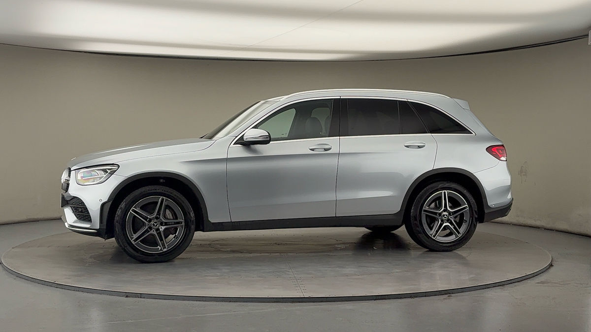 More views of Mercedes-Benz GLC
