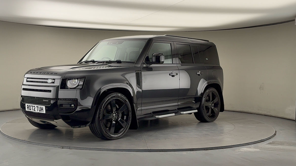 Land Rover Defender 110 Image 20