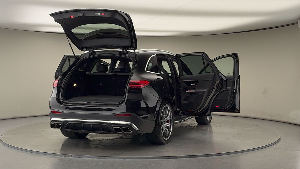 More views of Mercedes-Benz GLC