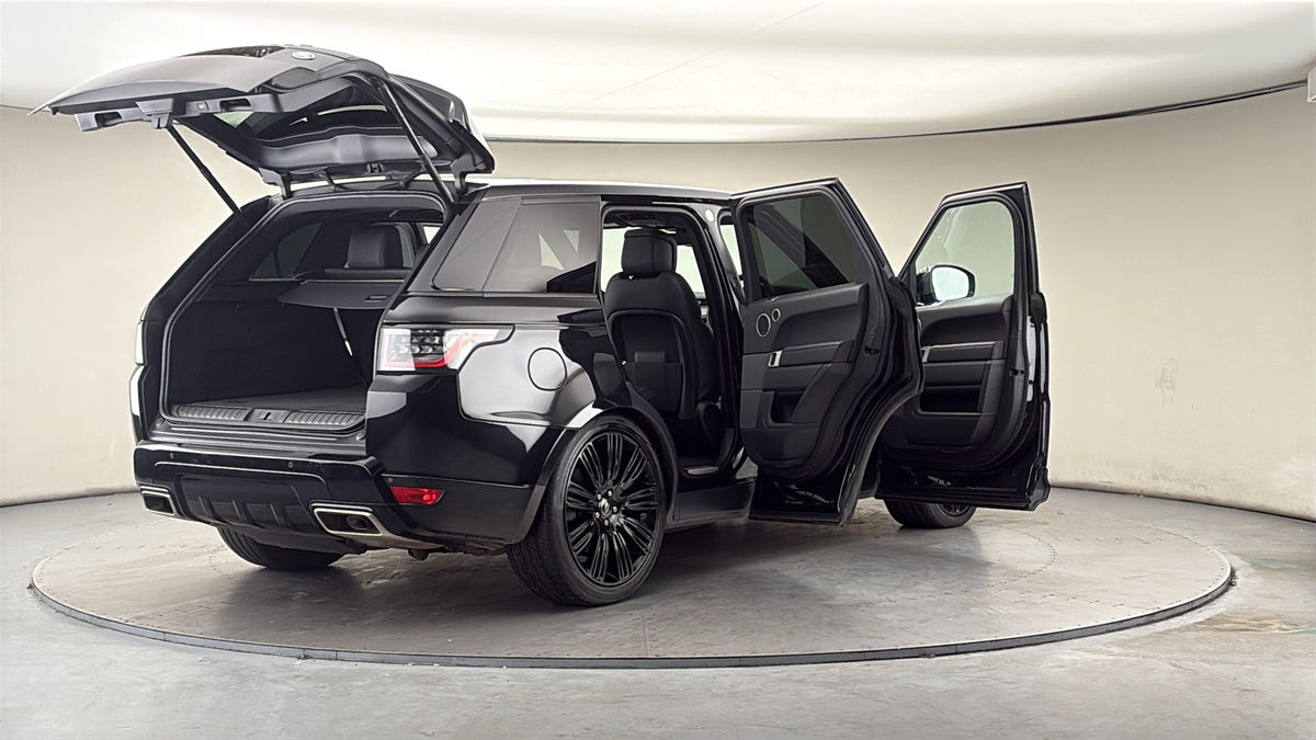 More views of Land Rover Range Rover Sport