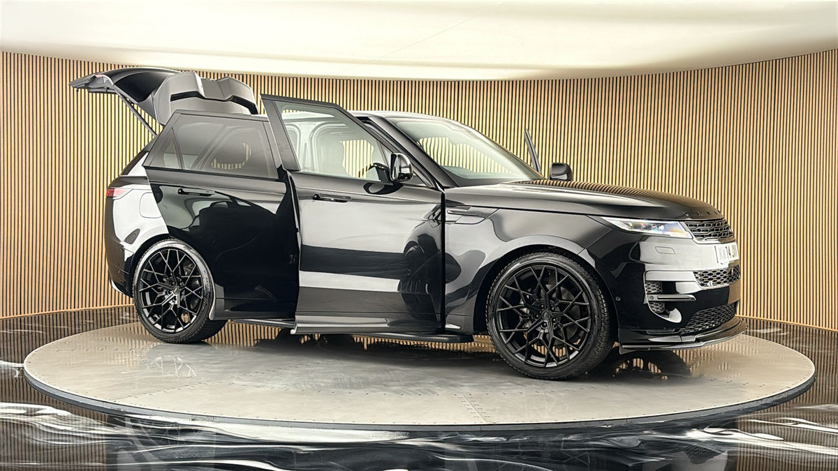 More views of Land Rover Range Rover Sport