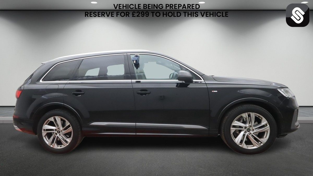 Audi Q7 Image 5