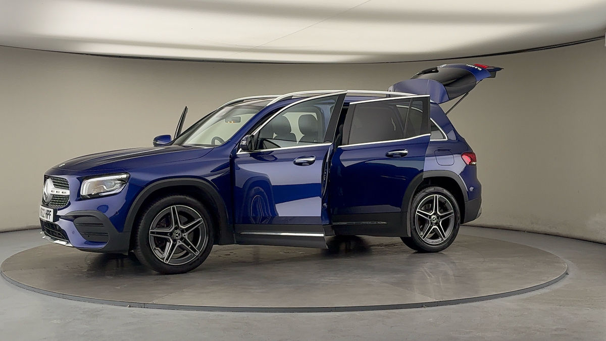 More views of Mercedes-Benz GLB