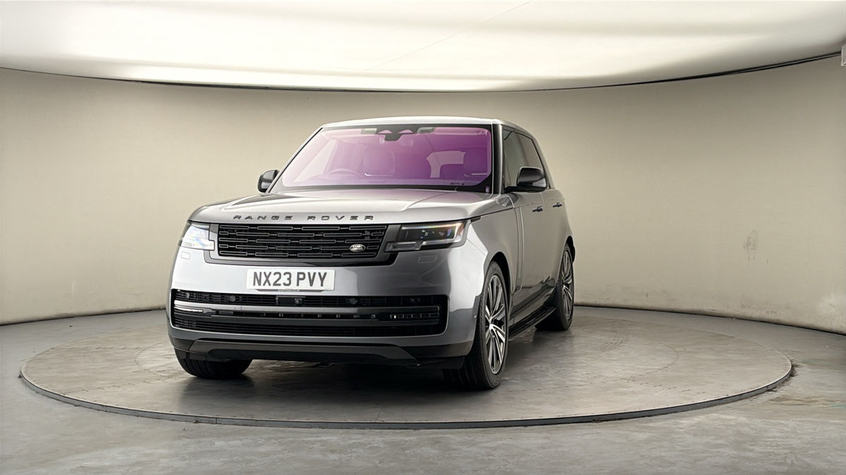 More views of Land Rover Range Rover