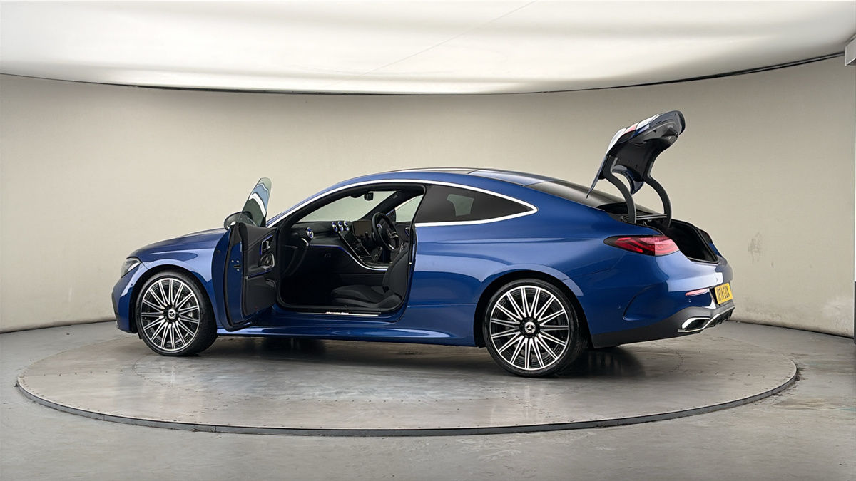 More views of Mercedes-Benz CLE