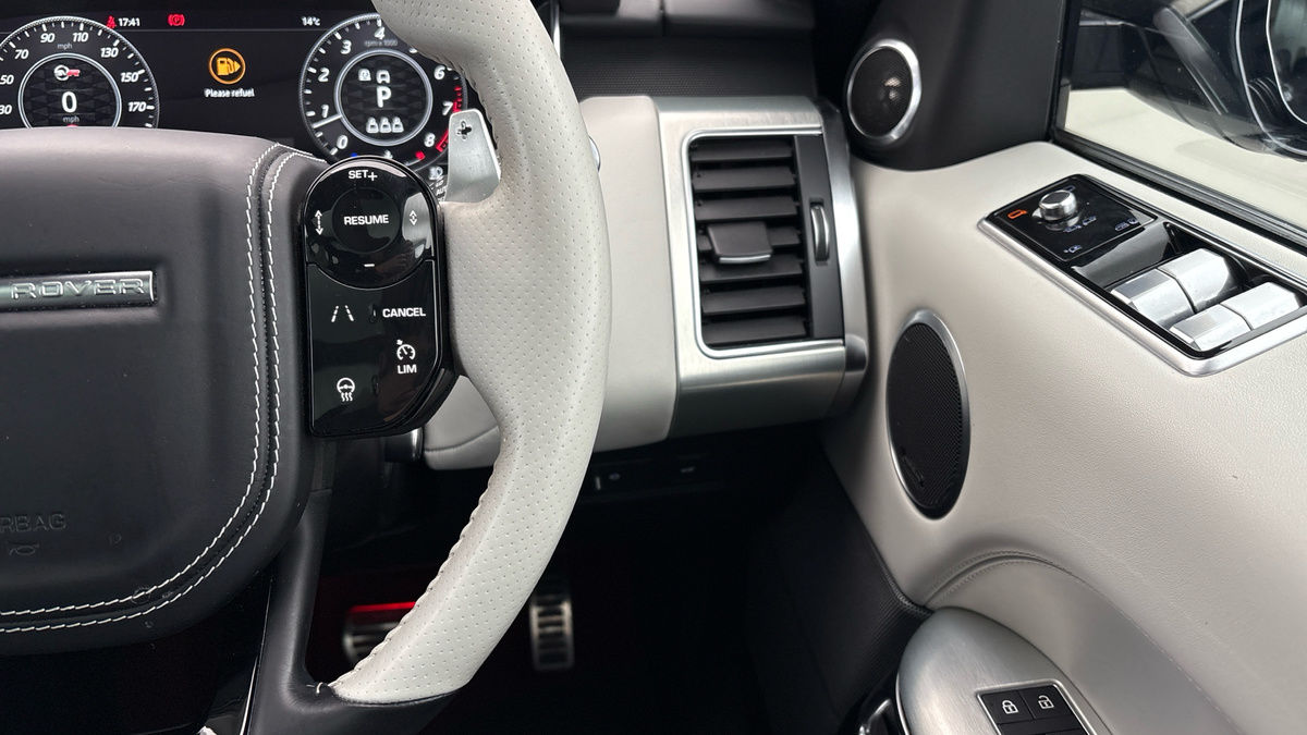 Land Rover Range Rover Sport Image 14