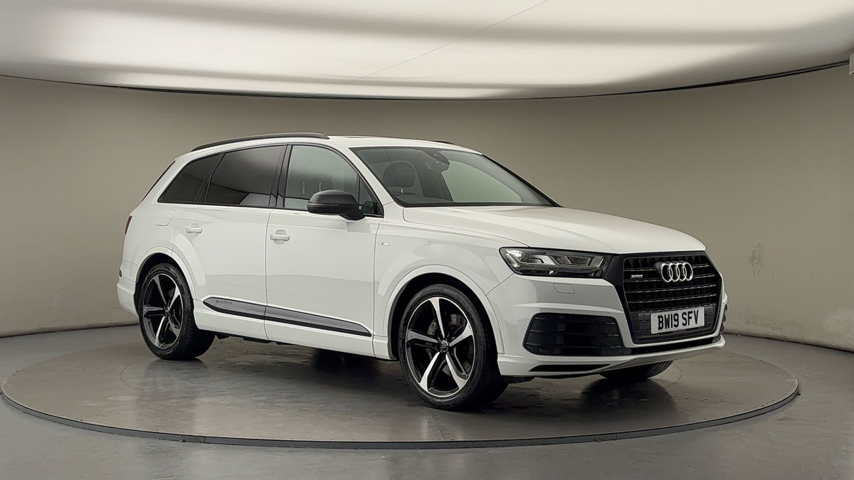 More views of Audi Q7
