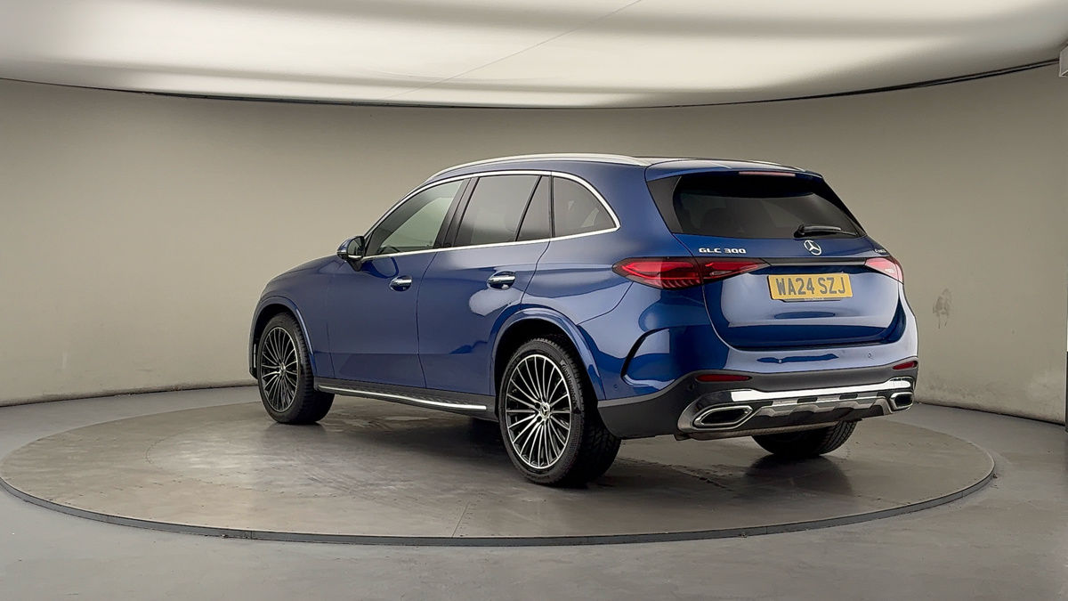 Mercedes-Benz GLC Image 2