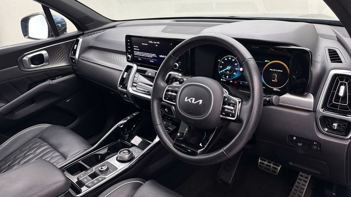 Kia Sorento Image 5