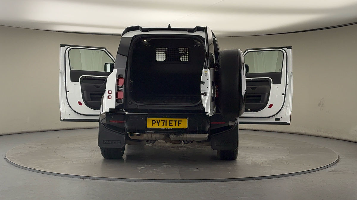 More views of Land Rover Defender 90