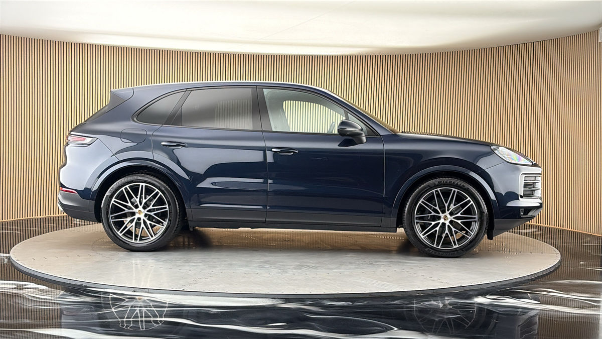 More views of Porsche Cayenne