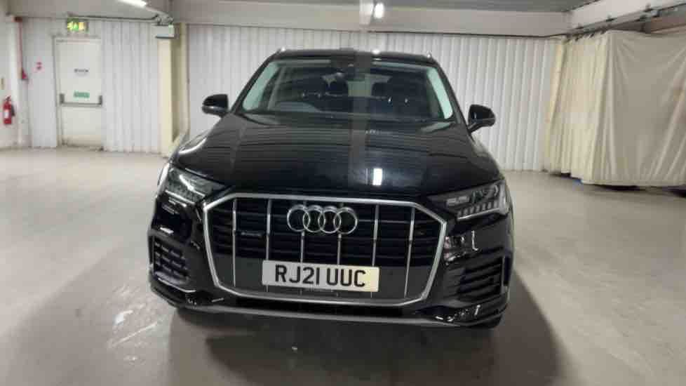 More views of Audi Q7