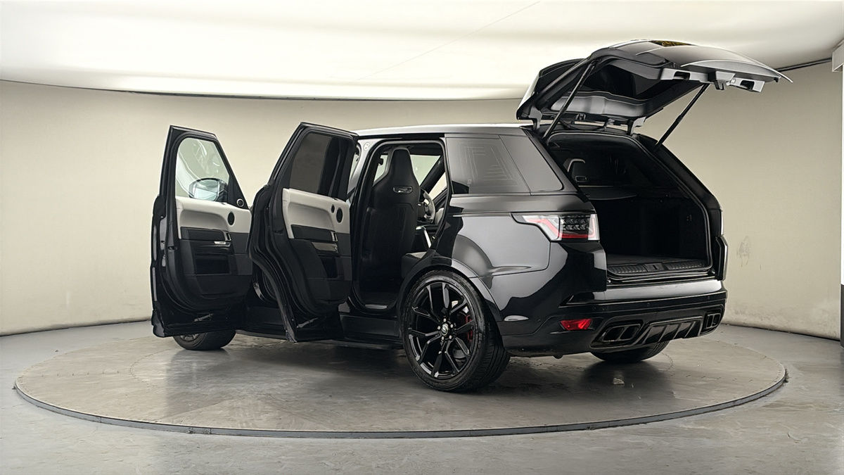 More views of Land Rover Range Rover Sport