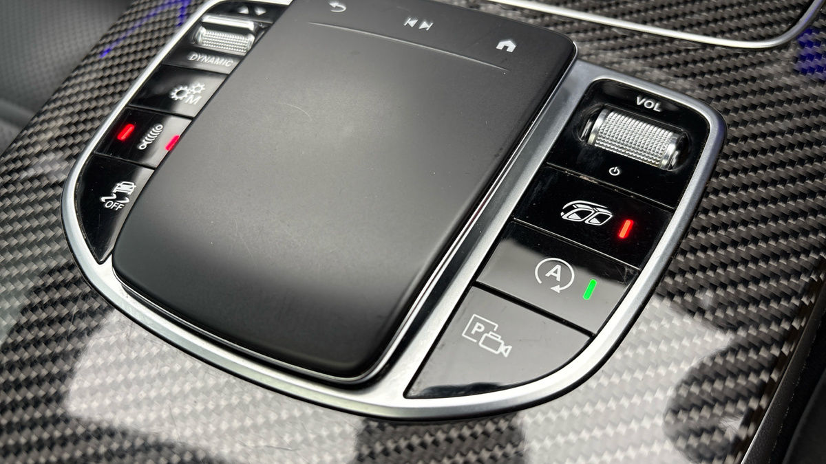 Mercedes-Benz E Class Image 29