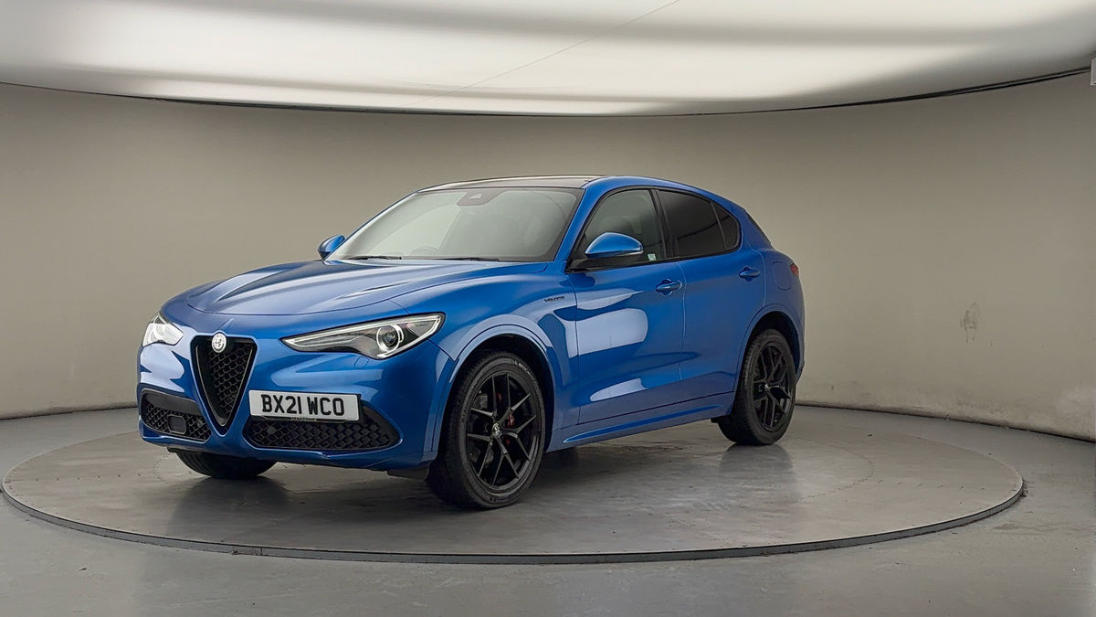 More views of Alfa Romeo Stelvio