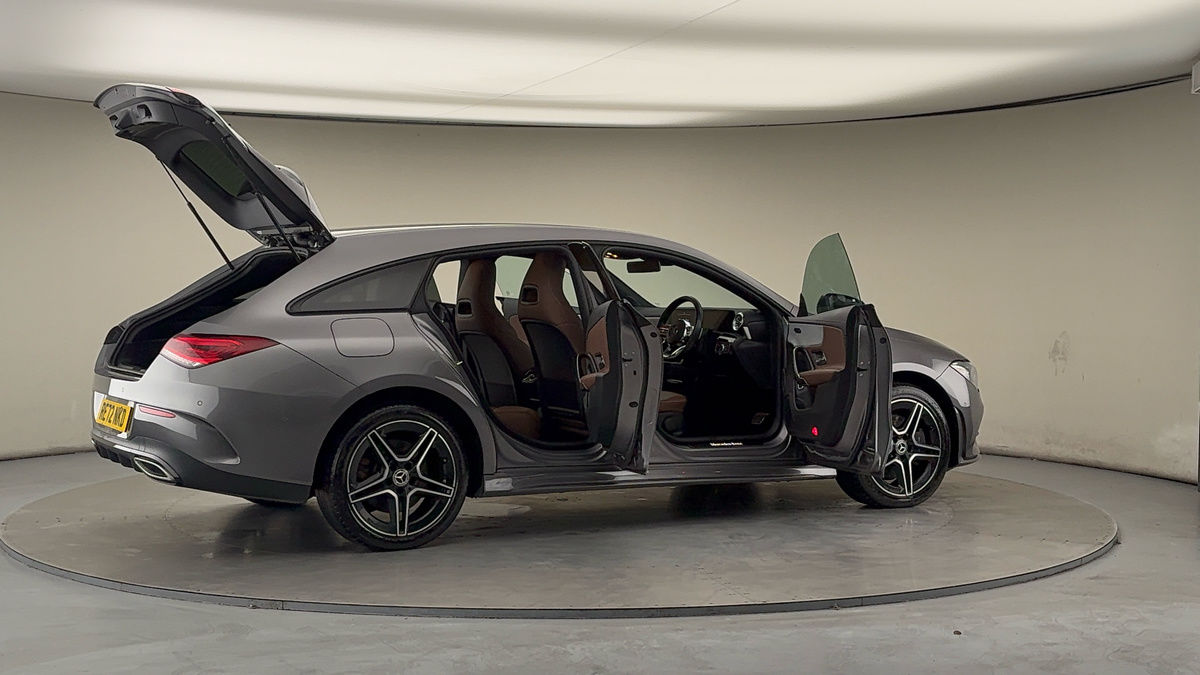 More views of Mercedes-Benz CLA