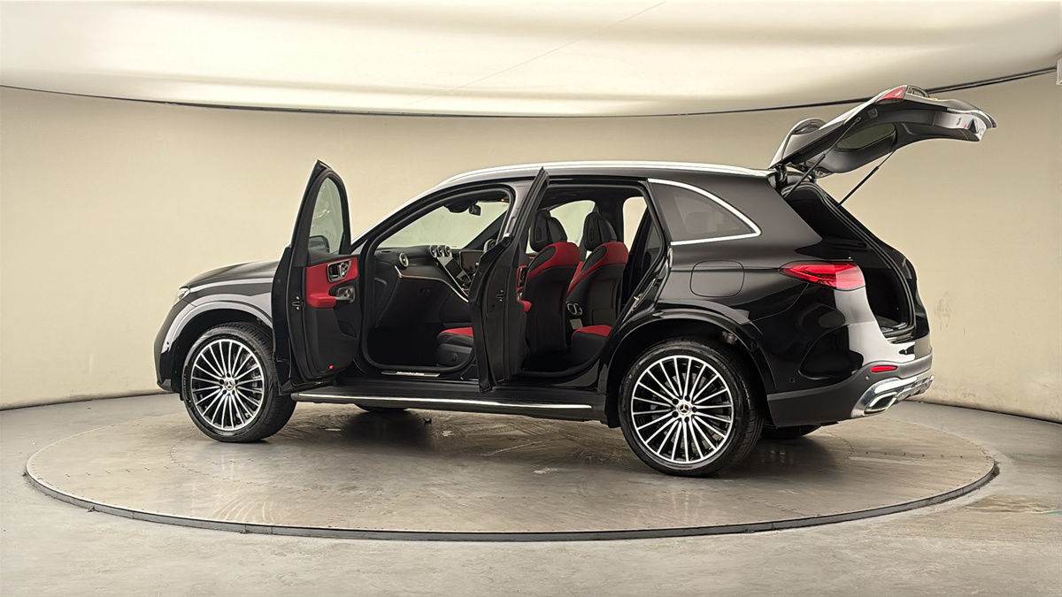 More views of Mercedes-Benz GLC