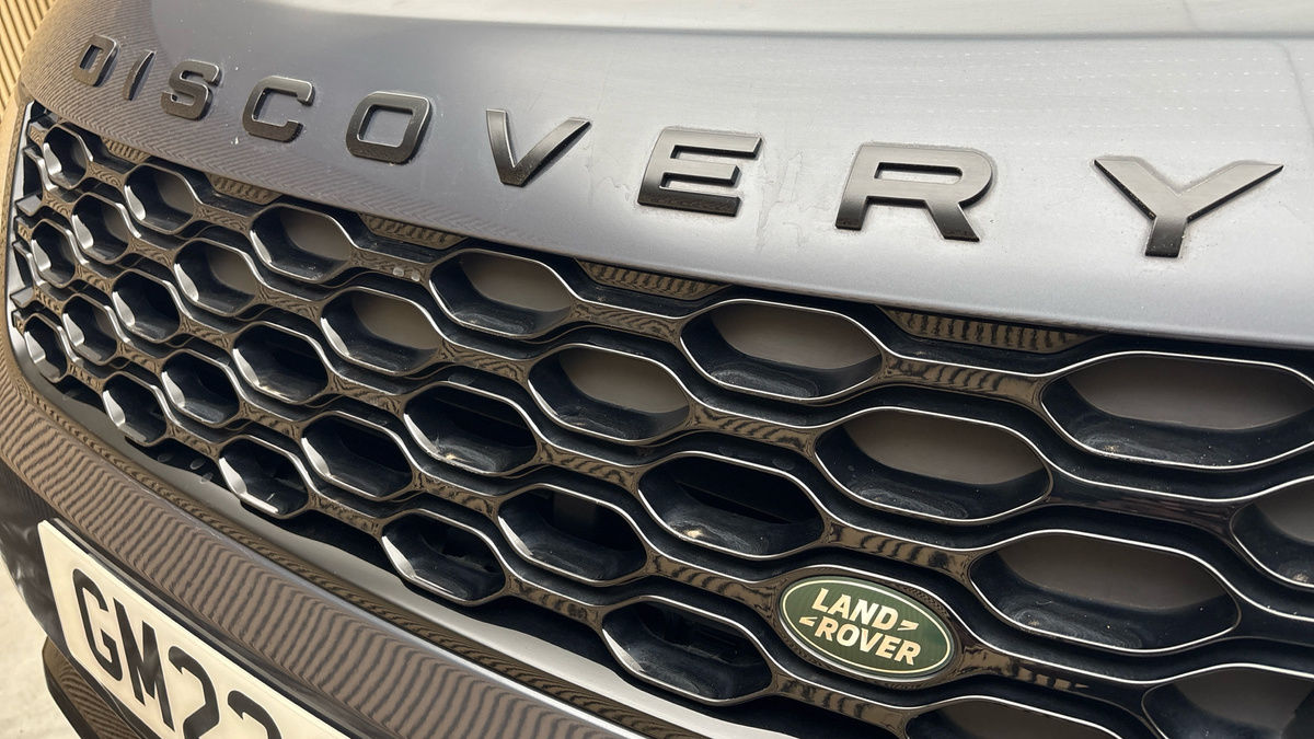 Land Rover Discovery Image 24