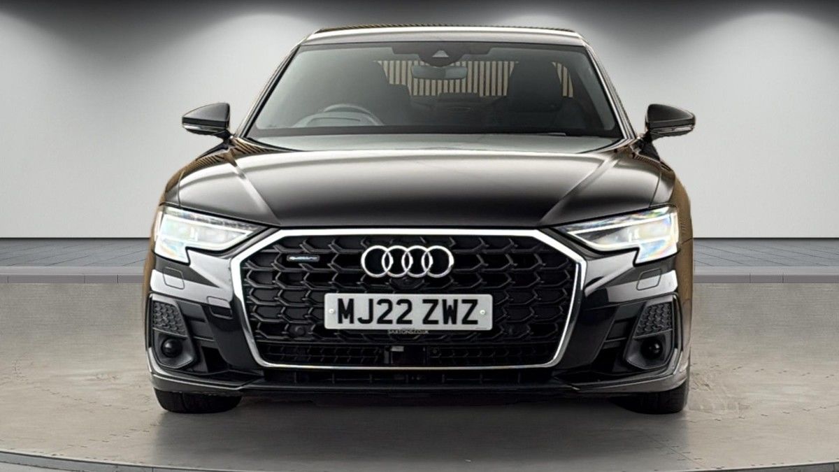 Audi A8 Image 3