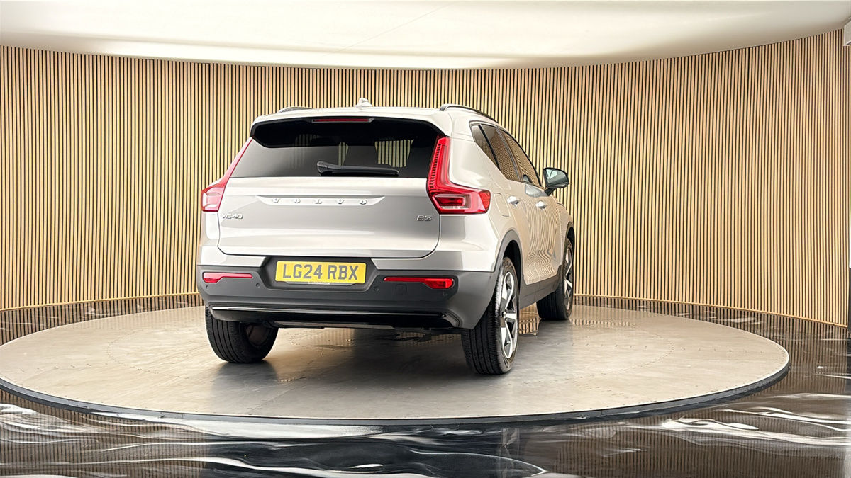 More views of Volvo XC40