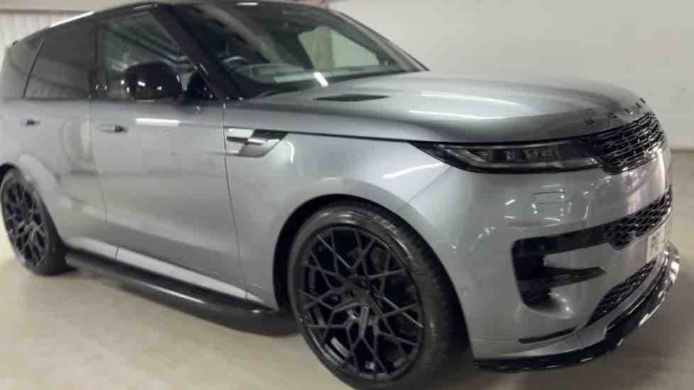 More views of Land Rover Range Rover Sport