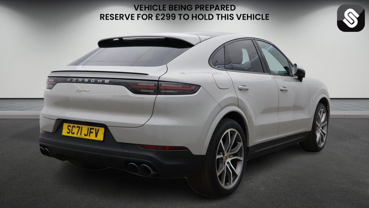 Porsche Cayenne Image 4