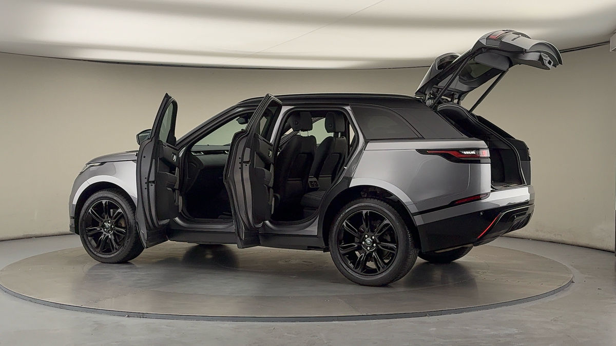 More views of Land Rover Range Rover Velar