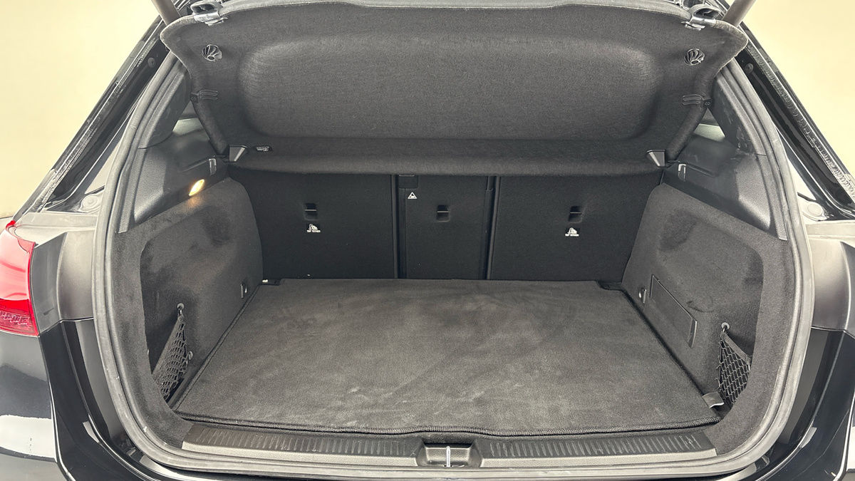Mercedes-Benz B Class Image 11