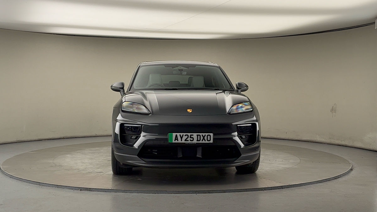 More views of Porsche Macan
