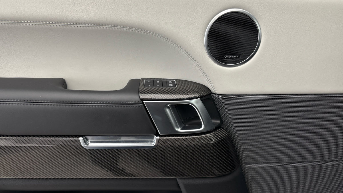 Land Rover Range Rover Sport Image 19