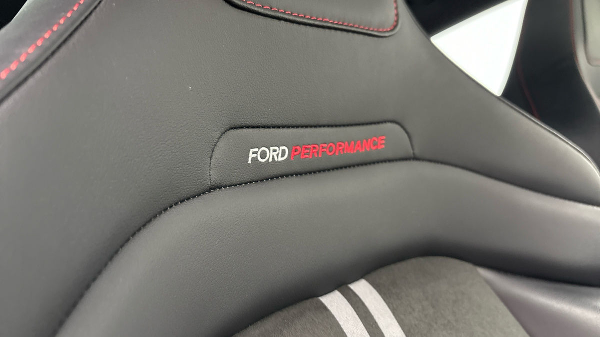 Ford Focus Image 26
