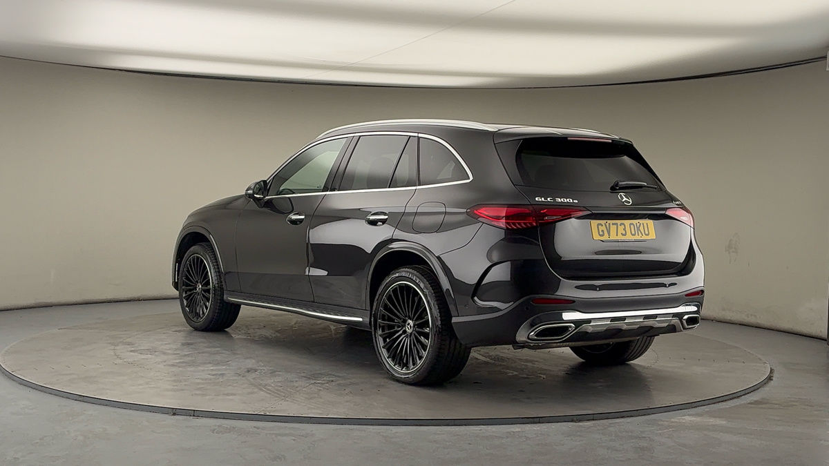 Mercedes-Benz GLC Image 2